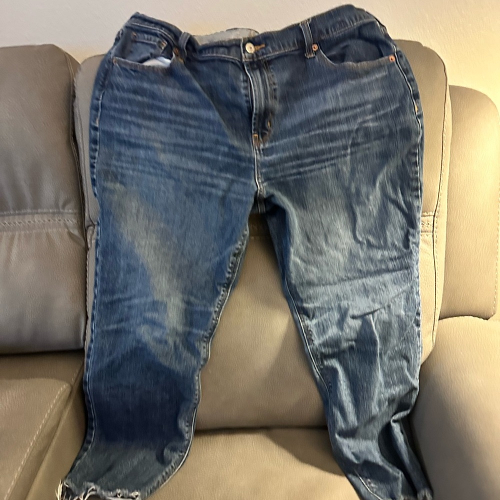Old Navy size 16  boyfriend mid rise Jeans